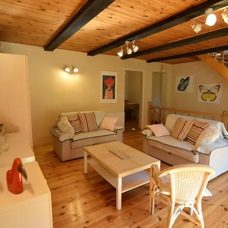 Large With Private Garden * 科帕利诺